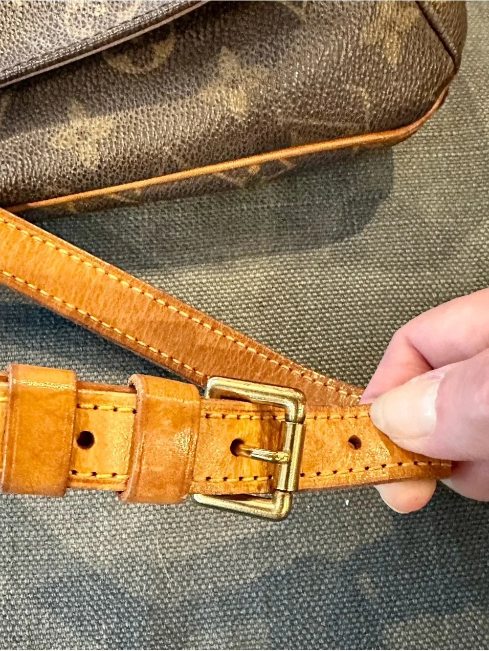 Vintage Authentic Louis Vuitton Crossbody Bag - Dark Brown & Tan - Picture 7 of 7